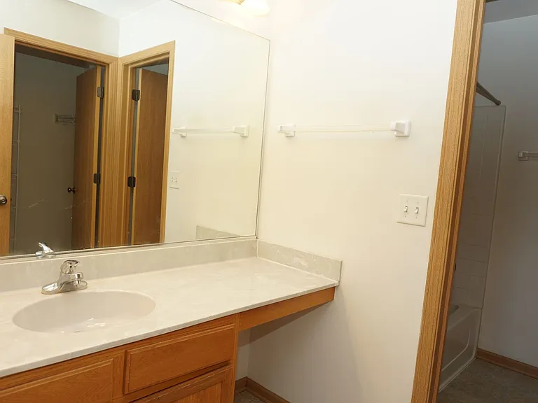 407 Waubonsee Dr — Photo 33