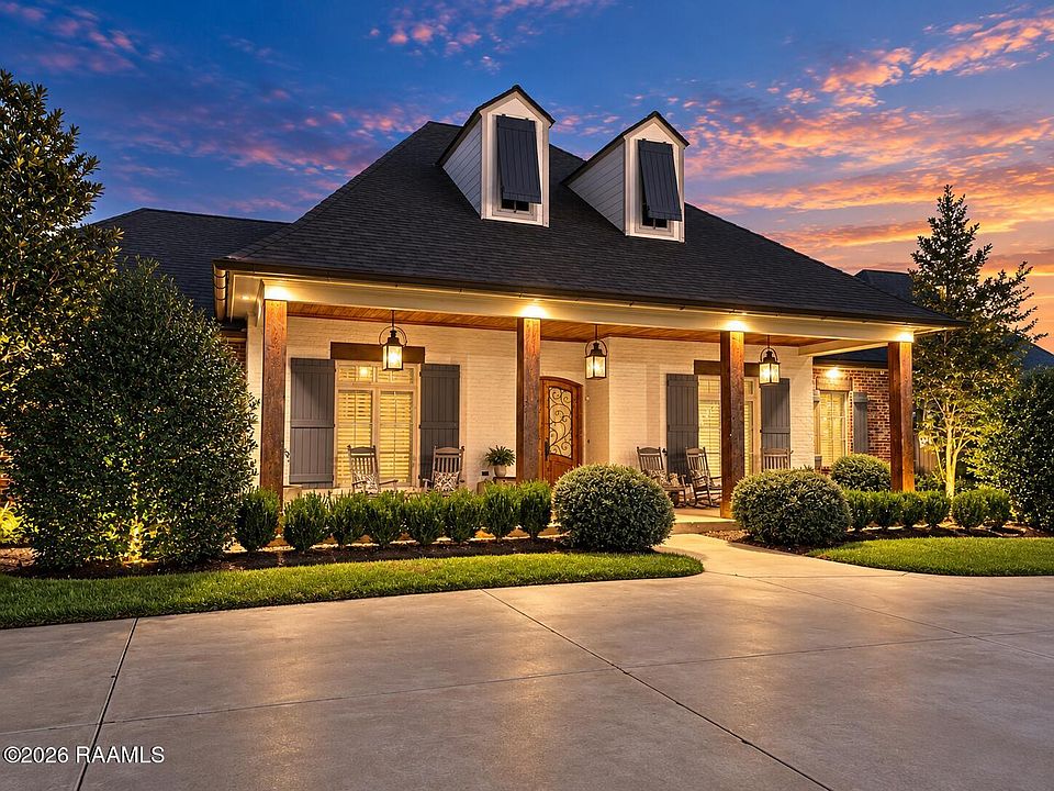 1st image of 107 Rio Ridge Dr