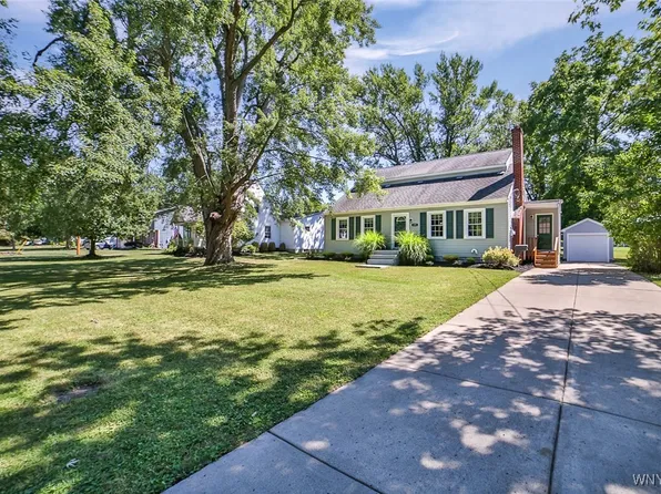 179 Allendale Rd, West Seneca, NY 14224