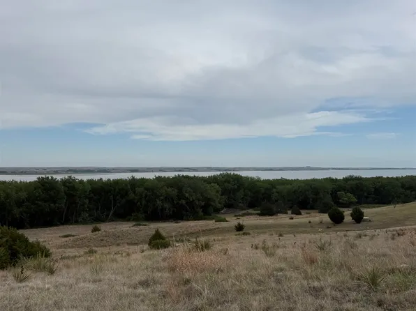1053A Lakeview West Rd, Brule, NE 69127