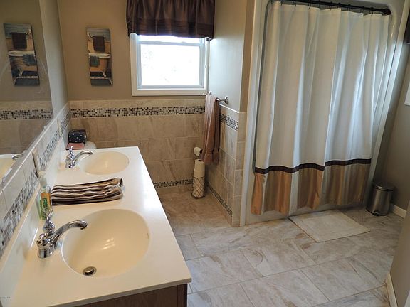 4th image of 7932 Golf Meadows Dr SE