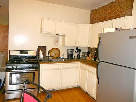 88 Hammond St #6 — Photo 7