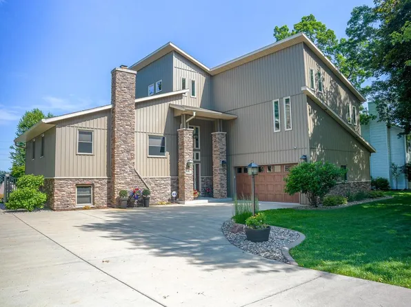 530 Winnebago Avenue, Portage, WI 53901