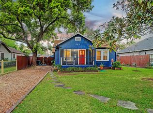 723 Post St, Houston, TX 77022