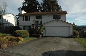 1st image of 2415 121st Dr NE