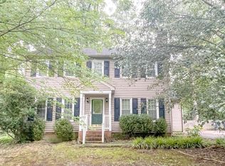 701 Glenhaven Ct, North Chesterfield, VA 23236