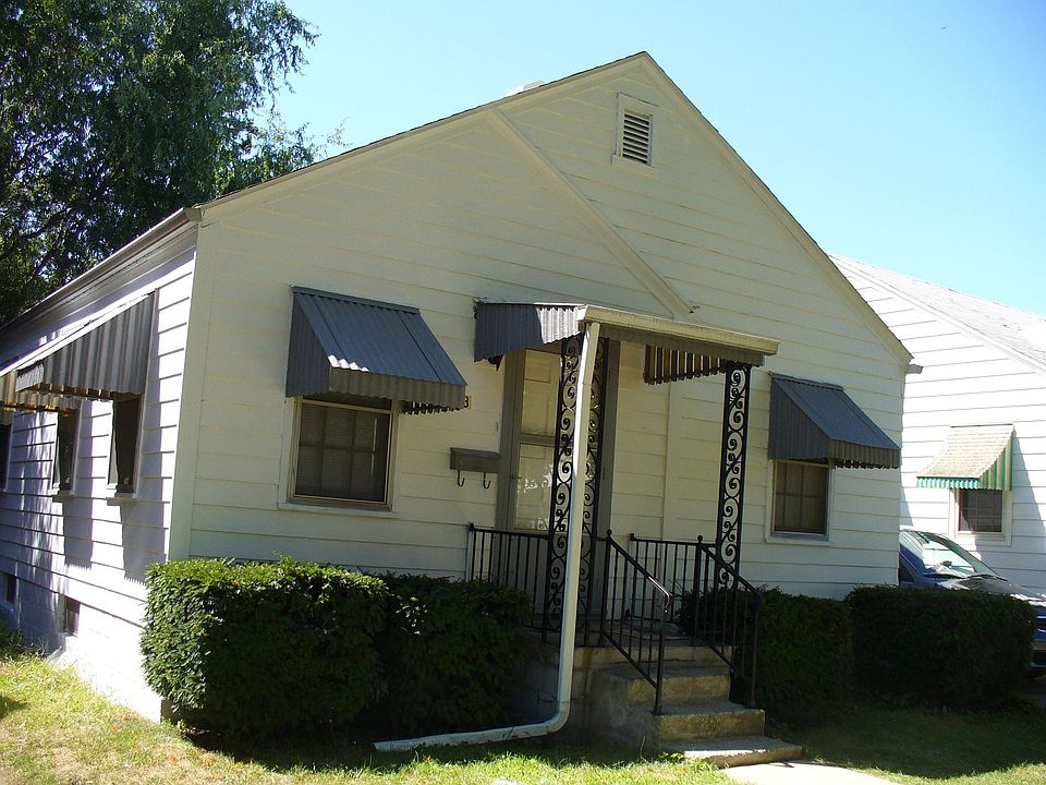 Front of house 