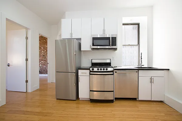 Rented by REAL New York | media 6