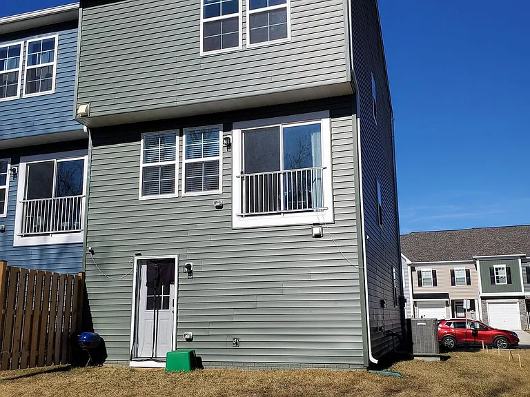 26 Colchester Ct — Photo 23