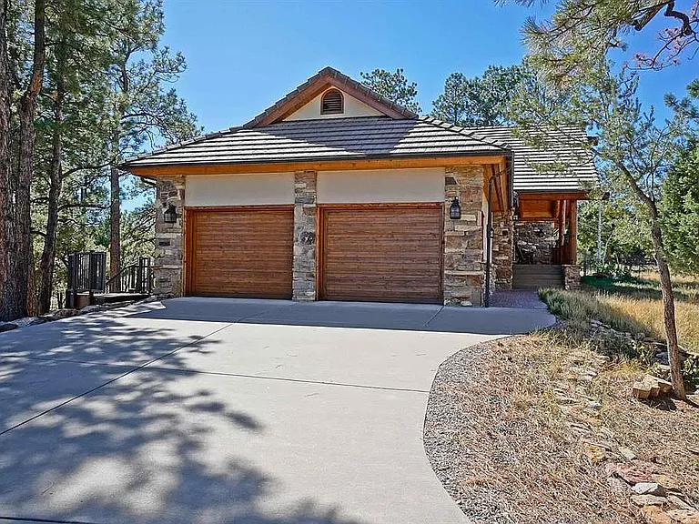 Driveway garage and porch access