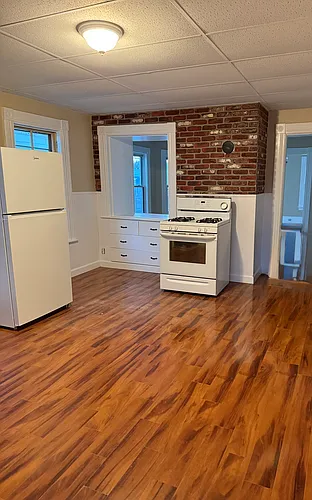 17 Reed St #2 Photo 1