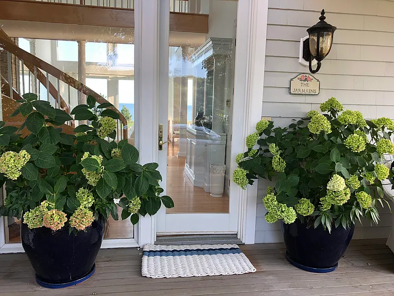 390 Old Montauk Hwy — Photo 24