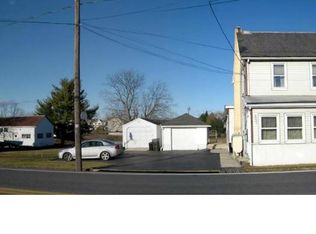 3231 Mauch Chunk Rd, Coplay, PA 18037