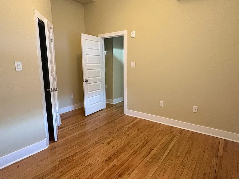 330 Cecil B. Moore Ave — Photo 41