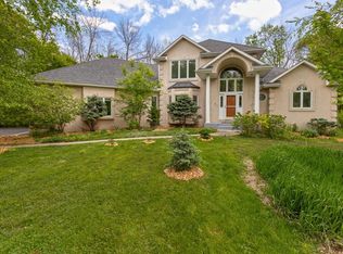 26335 Peach Cir, Shorewood, MN 55331