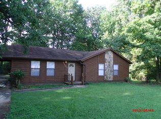 9205 Greenwood Dr, Jonesboro, GA