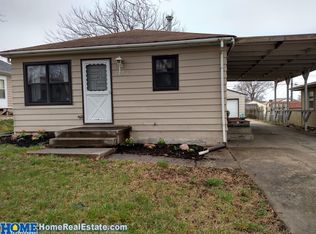 1131 Manatt St, Lincoln, NE 68521