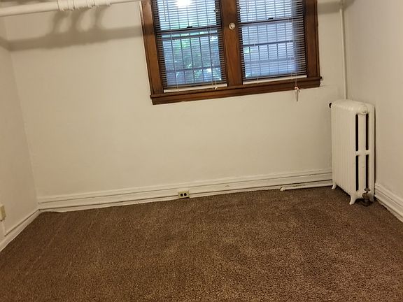 5th image of 1212 Yale Pl #13107839f