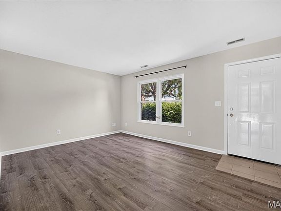 4th image of 1721 Florine Blvd Unit D