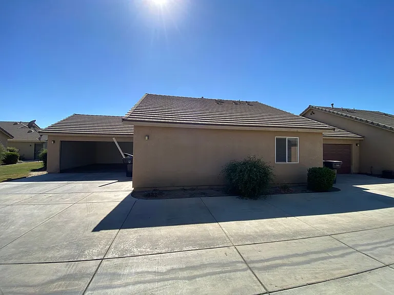 2109 Bella Oaks Dr — Photo 6