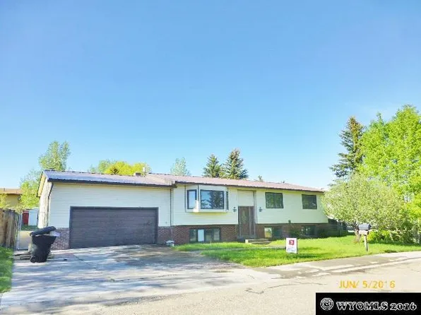 1305 5th West Ct, Kemmerer, WY 83101