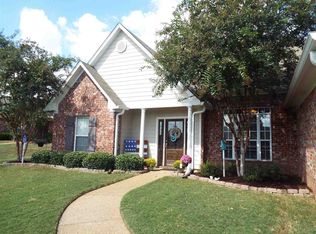 124 Parkfield Dr, Madison, MS 39110