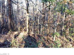 Queens Ct, Madison, NC 27025