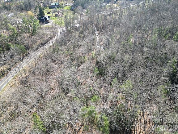 5th image of 49 Reeds Creek Rd
