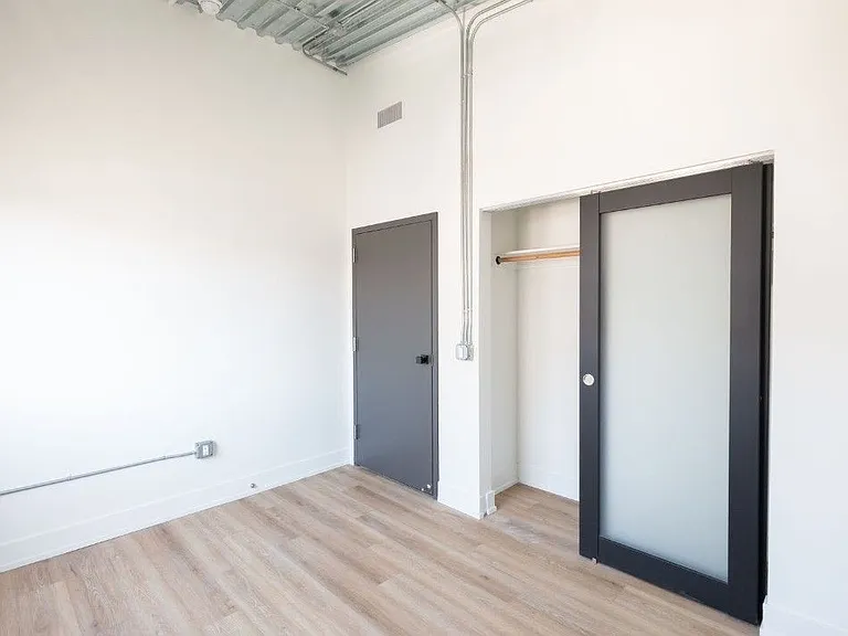 605 S Pacific Ave #202 — Photo 19