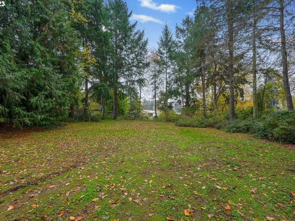 49th St, Portland, OR 97222