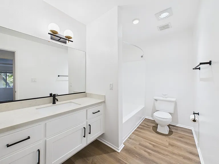 Alur Apartments — Photo 32