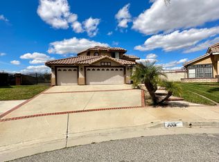 9001 Kara Cir, Riverside, CA 92508