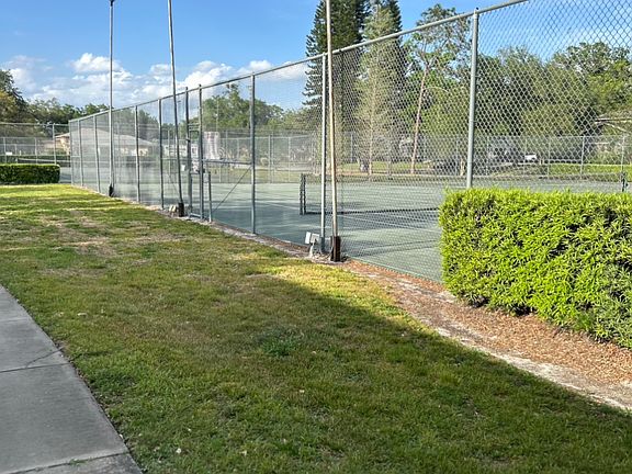 Tennis courts! walking distance.