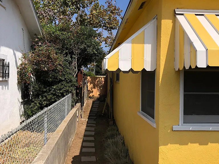 647 Brooks Ave — Photo 7
