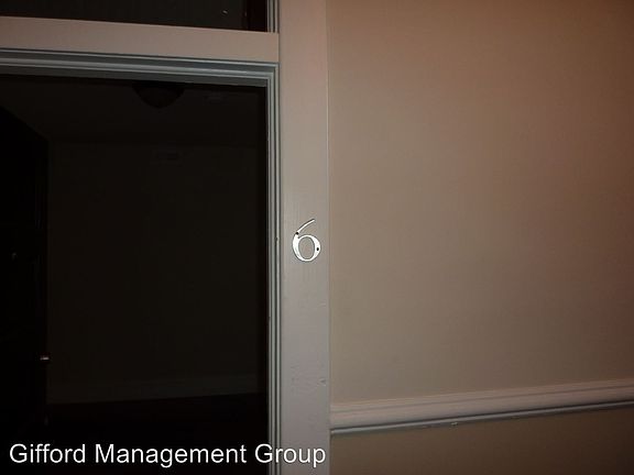 2nd image of 1248 Westover Ave APT 6