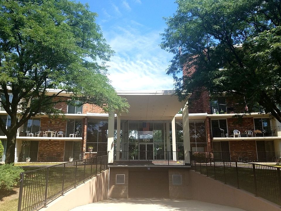 1st image of 1150 E Jackson St APT 1H