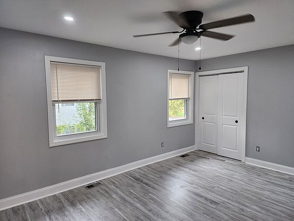 Second bedroom