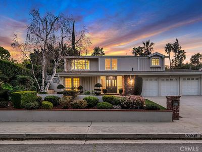21438 Mulholland Dr, Woodland Hills, CA, 91364