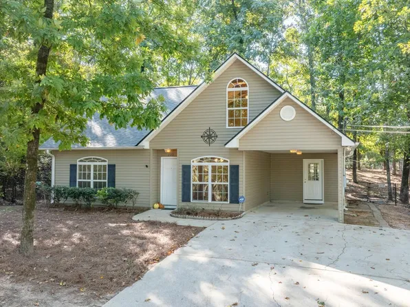 125 Noahs Dr, Pell City, AL 35128