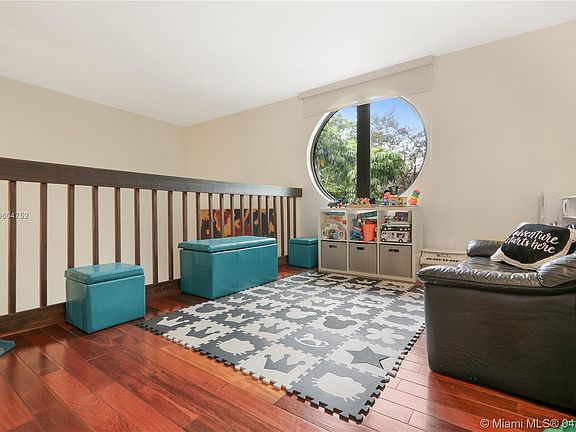 2nd image of 3245 Mary St #13