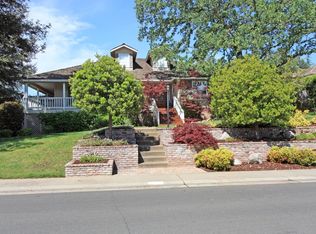 8555 Kingsgate Dr, Granite Bay, CA 95746