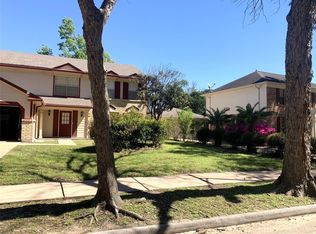 8406 Hot Springs Dr, Houston, TX 77095
