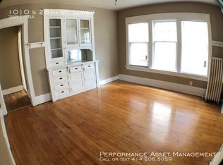 1010 S 26th St, Milwaukee, WI 53204