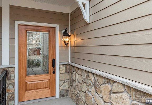3rd image of 46 Cherrywood Ct #6007