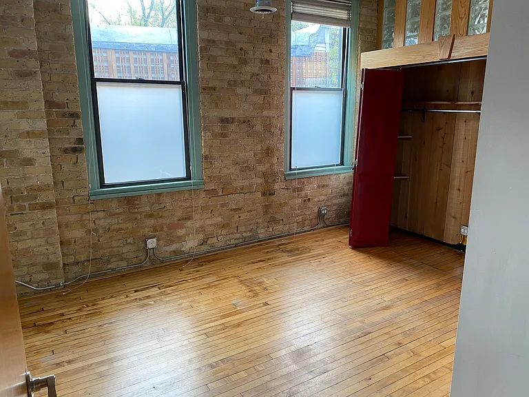 1846 W Henderson St #1846 — Photo 22