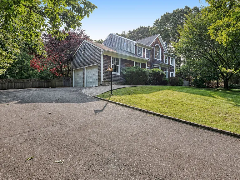 33 Northview Hills Ct — Photo 35