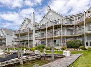 37530 Jefferson Ave APT 103, Harrison Township, MI 48045