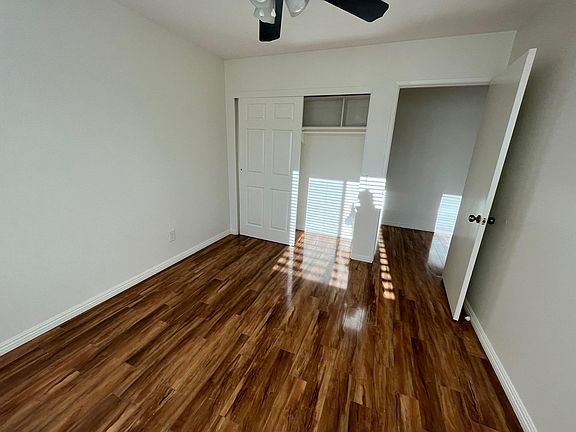 5th image of 924 Tennyson Ln