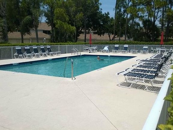 2nd image of 4640 Tower Hill Ln Unit 2314