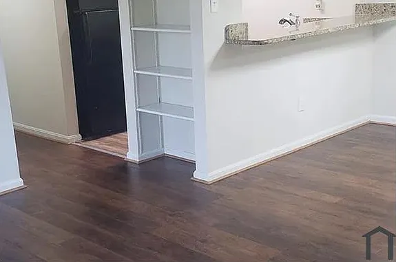 2 bed, $1,490 — Photo 3